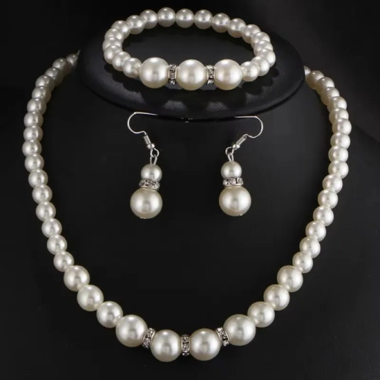 Women Simulated Pearls Jewelry Set Necklace / Earrings / Bracelets