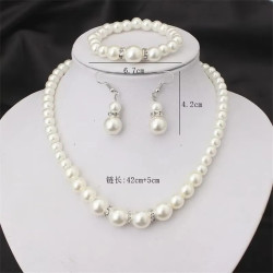 Women Simulated Pearls Jewelry Set Necklace / Earrings / Bracelets