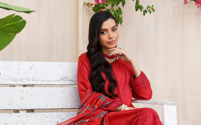 Trending: Red Fashion Wear for Every Occasion